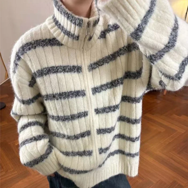 

American Retro Striped Sweater Loose Stand Collar Zipper Knitted Cardigan Top Spring Autumn Long Sleeved Jacket For Women