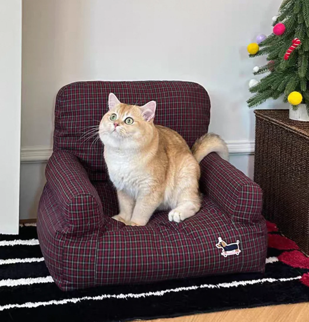 

Modern Christmas Pet Plaid Sofa Set Detachable and Washable Cat Nest Mat Complete Pet Beds Packed in Carton