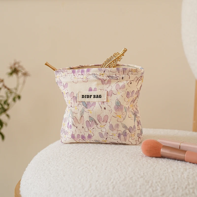 Double Layer Small Purple Bunny Women\'s Makeup Bag Portable Coin Purse Key Case Cosmetic Lipstick Storage Bag Commuter Liner Bag