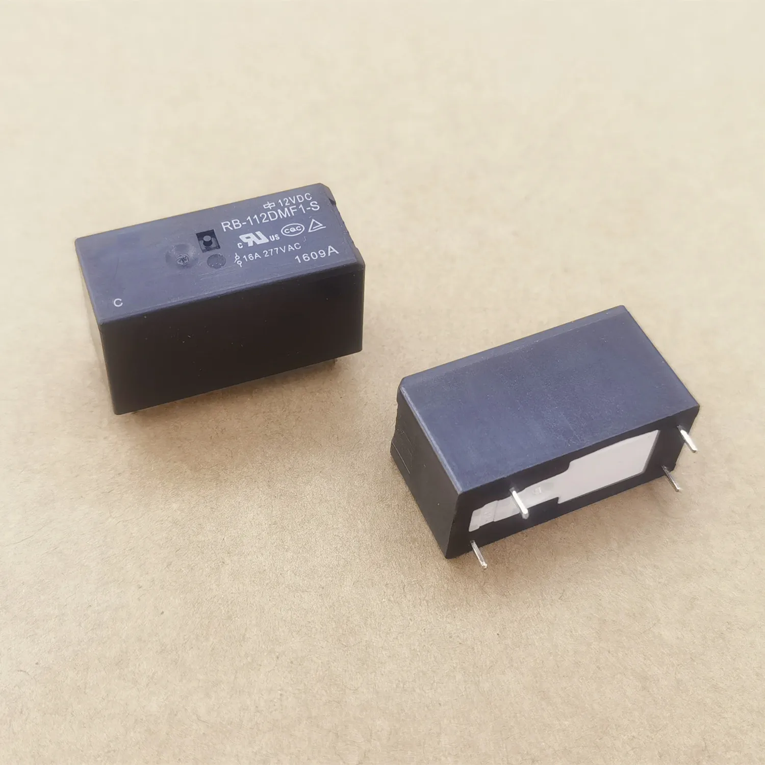 Original New 100% RB-112DMF1-S Relay 12V 12A 4pin One Set Normally Open HF115F