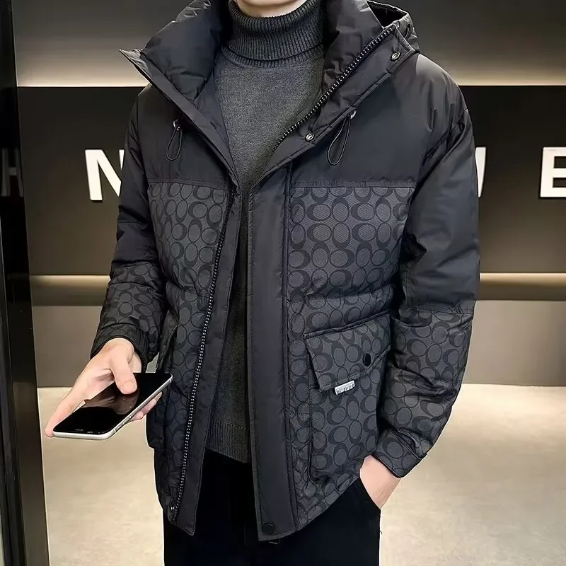 Piumino da uomo alla moda con cappuccio stile coreano maschile bello patchwork colore capispalla invernale caldo addensato cappotto casual di grandi dimensioni