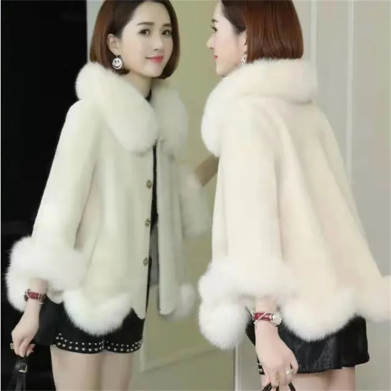 

2024 New Autumn and Winter Women's Outcoat Lamb Hair Short Faux Fox Collar Sheep Cut Fleece Granular Fleece Thickened Loose Coat