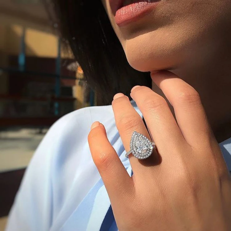 Women's Silver Color Oval Pear Cut Wedding Ring, Luxury
