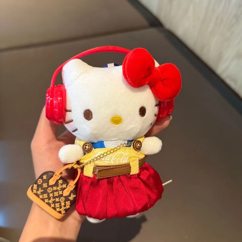 2025 Sanrio Cartoon Hello Kitty Plüschpuppe Schlüsselanhänger Anhänger Tagesrucksack Kawaii Modeaccessoires Kinder Festival Geschenk
