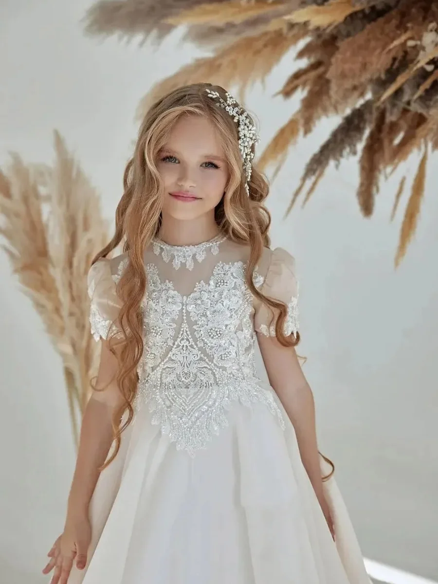 فساتين فتاة الزهور البيضاء المخصصة لحفلات الزفاف مزينة بالدانتيل وأكمام قصيرة وحفلات أعياد ميلاد الطفل الأولى #2