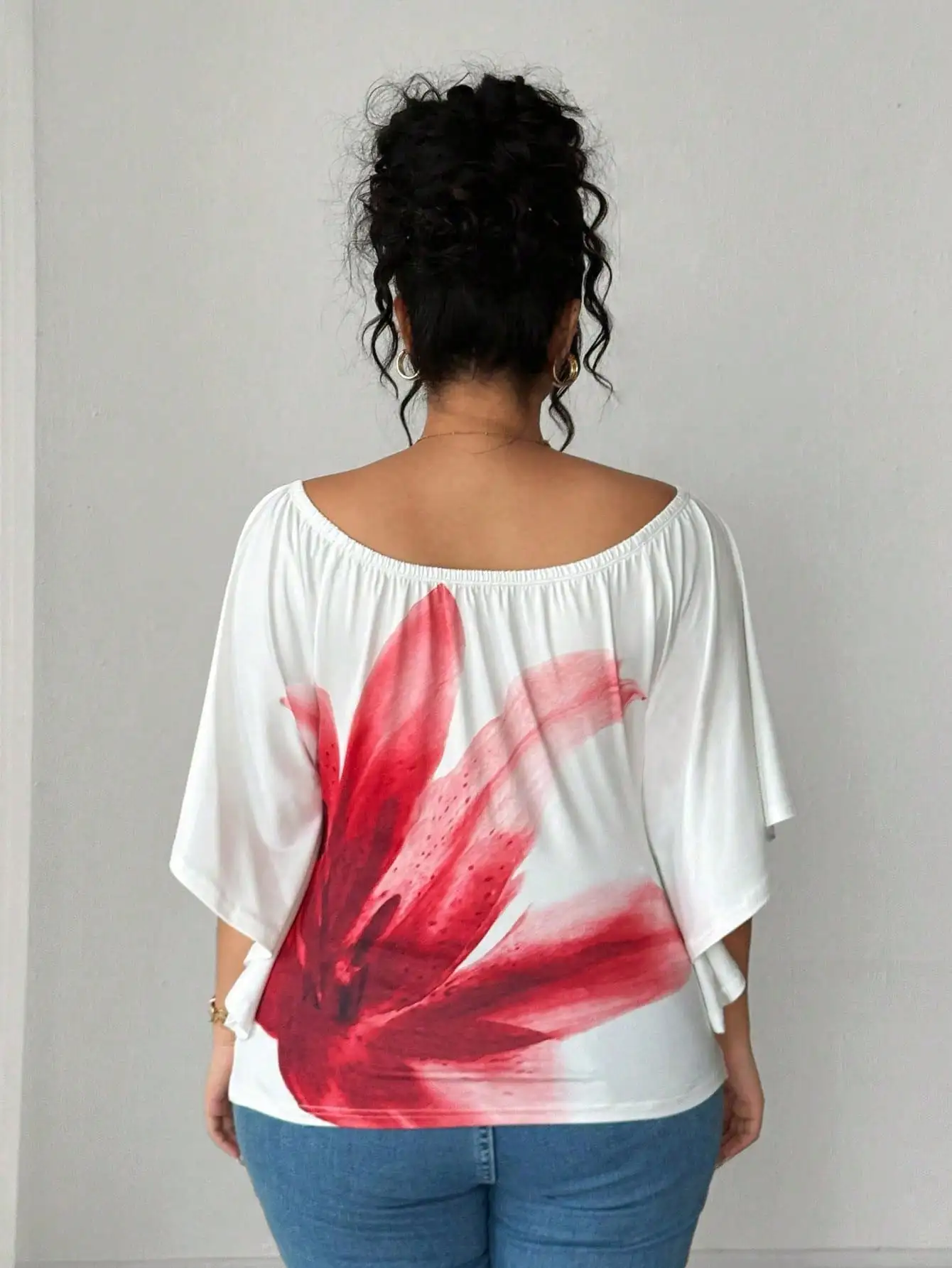 

Women Off Shoulder Bell Sleeve Floral Print T-Shirt Casual Loose Fit Top