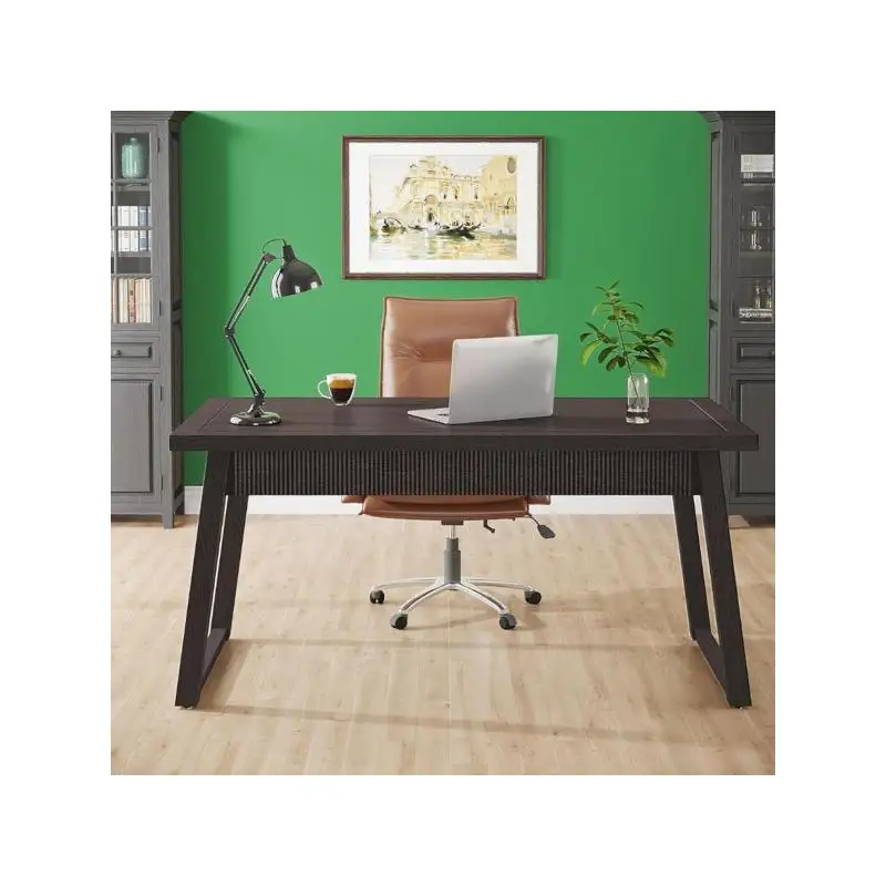 Ergonomic Computer Desk with Adjustable Height and Storage Solutions for Home Office