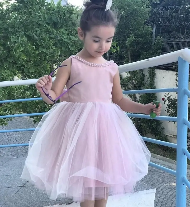 Lovely Pink Flower Girl Dress Tulle for Weddings Simple and Cheap Pearls Tea Length Baby Birthday Kids Birthday Party Bow