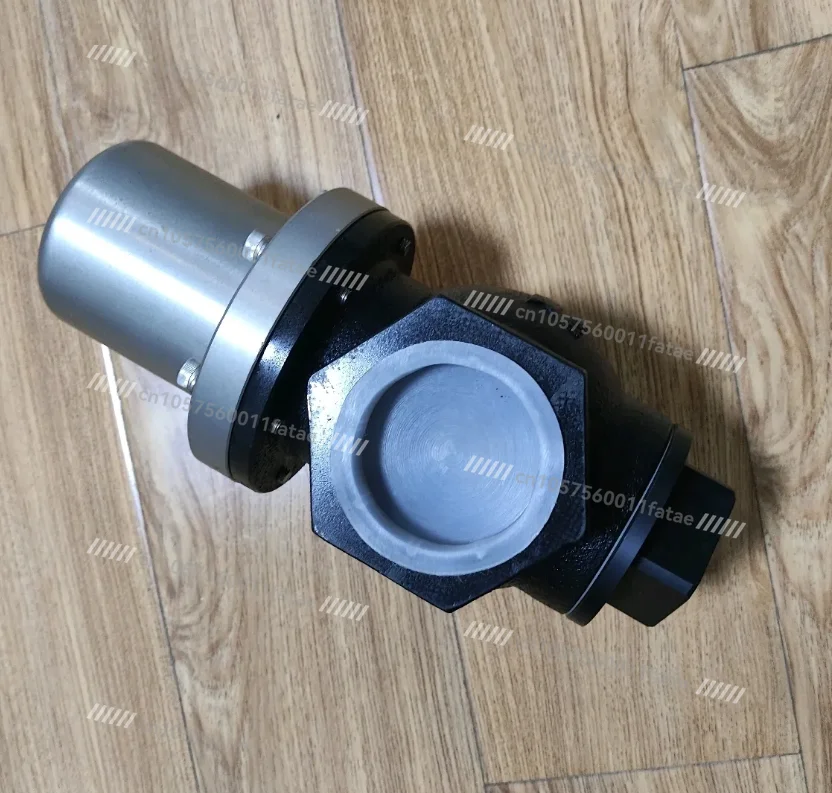 

Screw Air Compressor Metal Oil Globe Valve 88291011-889 Available New or Old