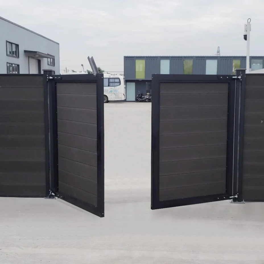 Huizen Privacy Poorten En Hekken Voor Voortuinen Aluminium Post Hout Composiet Paneel