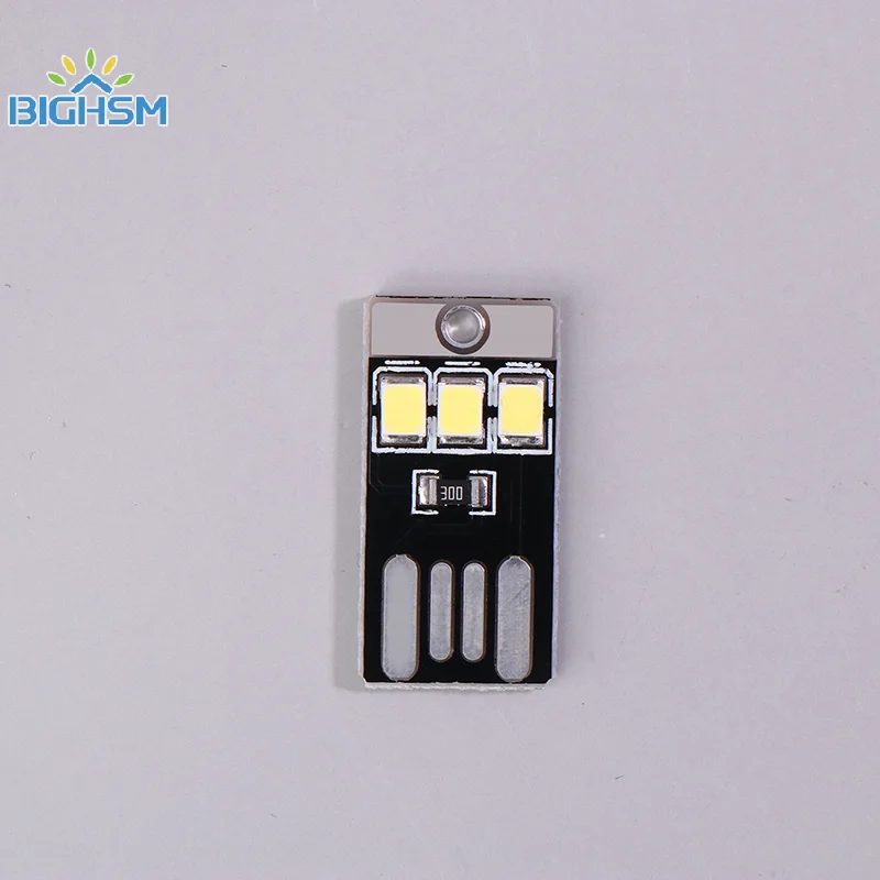 พวงกุญแจ LED USB สำหรับตั้งแคมป์กลางคืนปีนเขากลางแจ้งโคมไฟเต็นท์ประหยัดพลังงานแบบพกพาขนาดเล็กบางเฉียบ