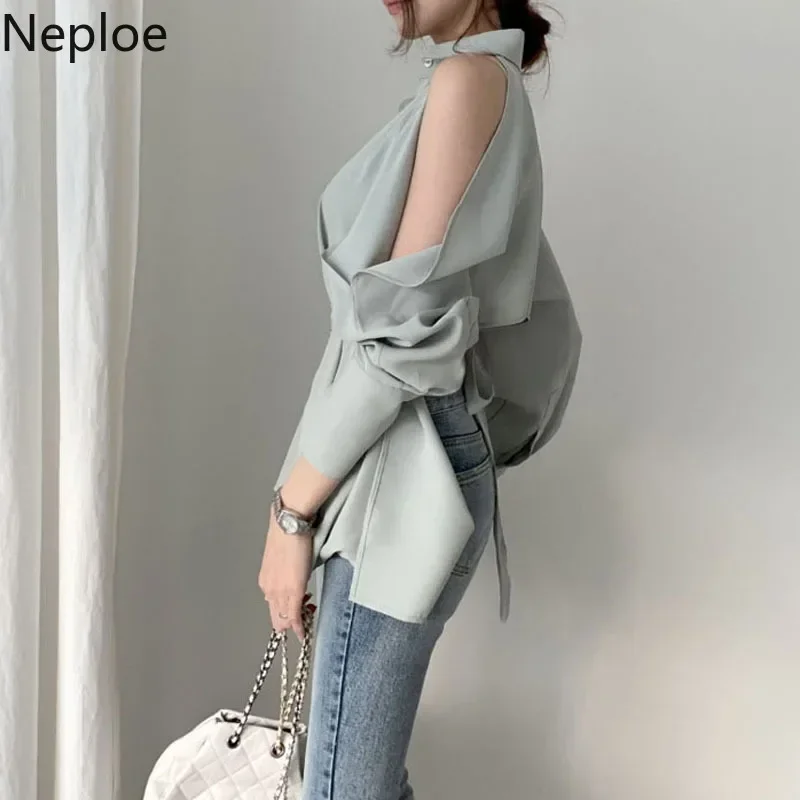 Neploe-襟を折りたたんだ女性用透かし彫りブラウス,ファッショナブルなシャツ,裸の肩,無地,新しい春,夏,2021,1a822