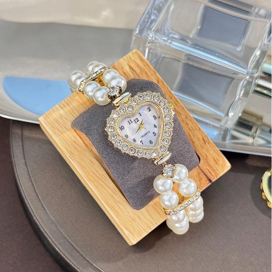 مرونة صف مزدوج اللؤلؤ الماس مرصع سوار على غرار السيدات ووتش عدد القلب الماس كوارتز ساعة تتجه شريط مرن