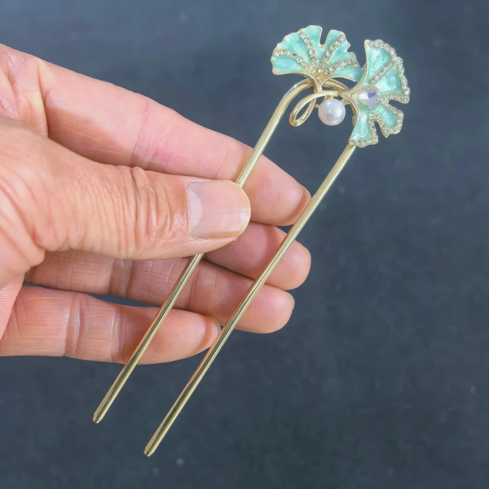 Vintage Floral Butterfly Hair Stick For Women Girls Metal U-shaped Hairpin Blue Crystal Hair Forks Updo Bun Hair Accessoriesge view 4