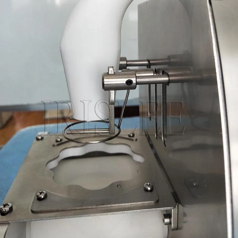 Stainless Steel Machine Samosa Making Dumpling Machine