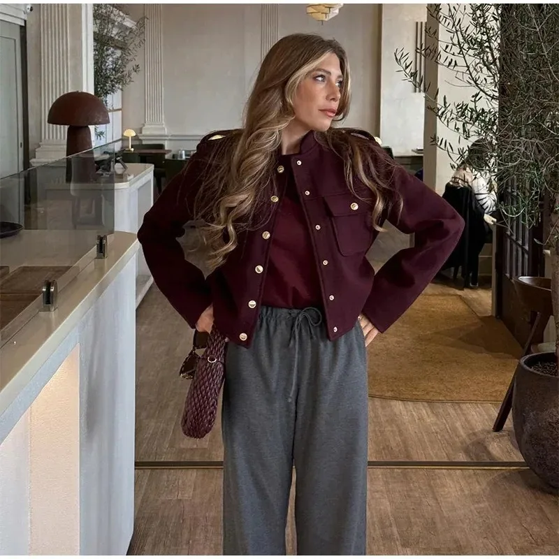 Autumn Fashion Women's Top Is A Bestseller. The Stand-up Collar Retro Casual Double-breasted Short Jacket Exudes A Unique Charm.