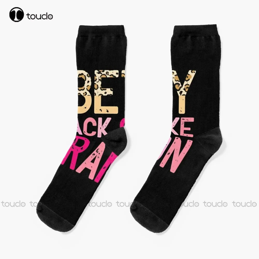 Betty-White Rip Back And Take Brandon Citação sarcástica engraçada |   Dê-nos Betty' Back And Take Brandon Quote Socks Meias rosa