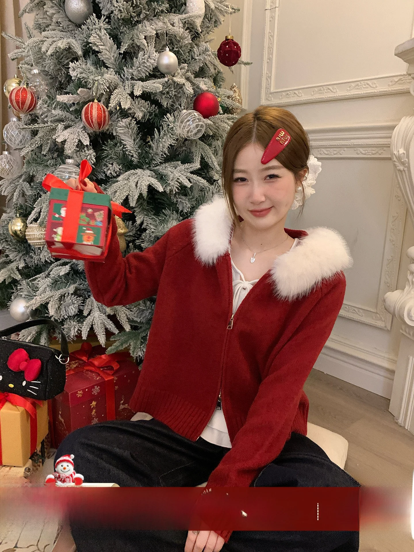 

Новинка! Красный вязаный кардиган с капюшоном на молнии для женщин, из мягкого полиэстера, повседневный, с длинными рукавами, круглым вырезом, теплый.