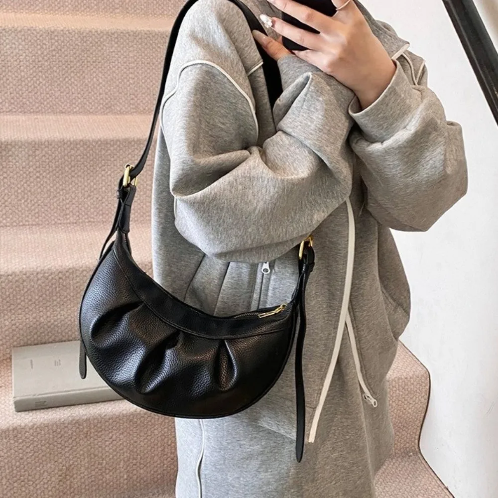 

Korean Style Pleated Crossbody Bag Lightweight Solid Color PU Dumpling Bag Handbag Soft Leather Underarm Shoulder Bag Travel