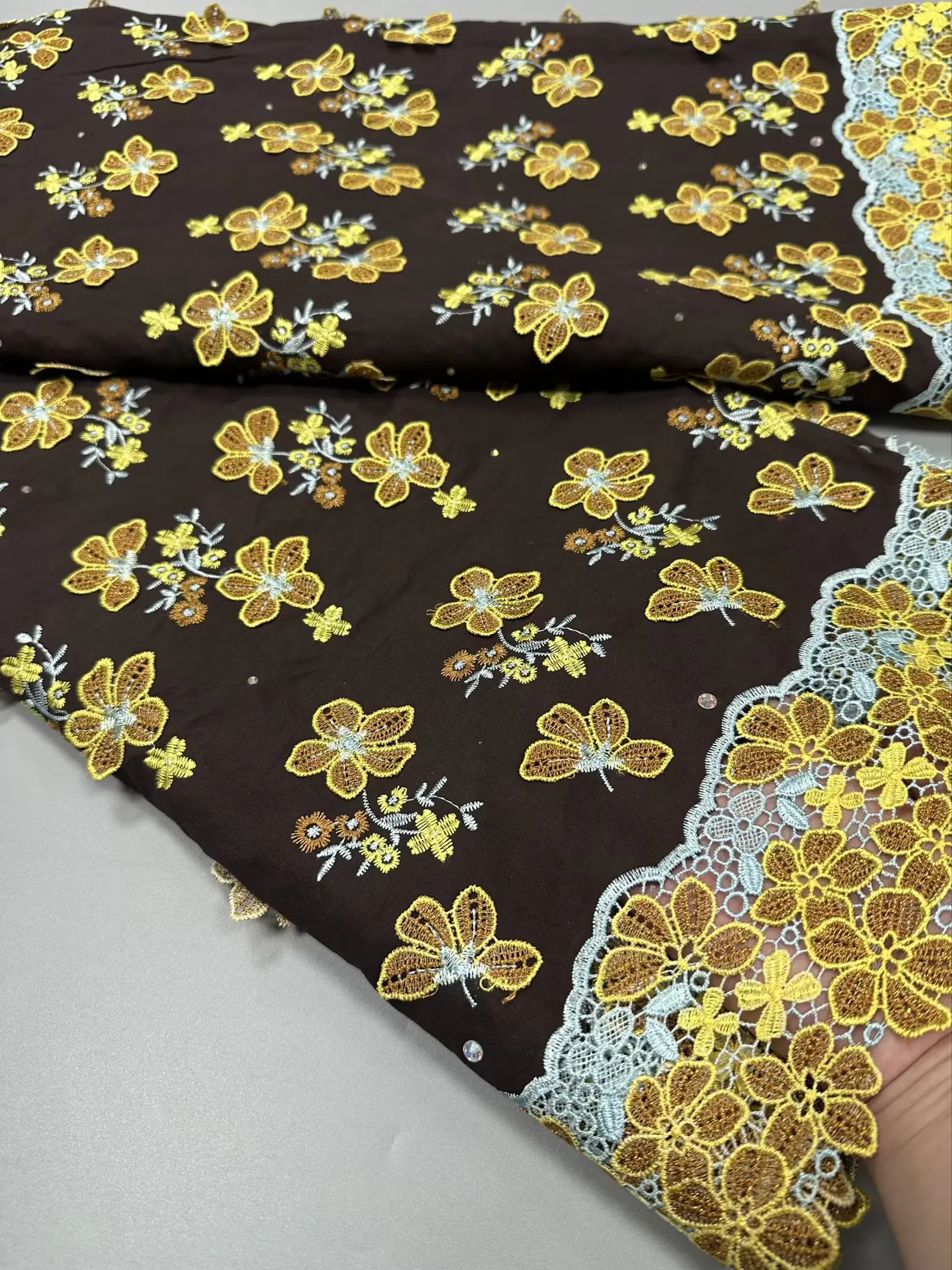 

Швейцарская вуаль, кружевная ткань с 3D цветочной нигерийской аппликацией и камнями, супер качество, африканское свадебное платье, кружево 2026