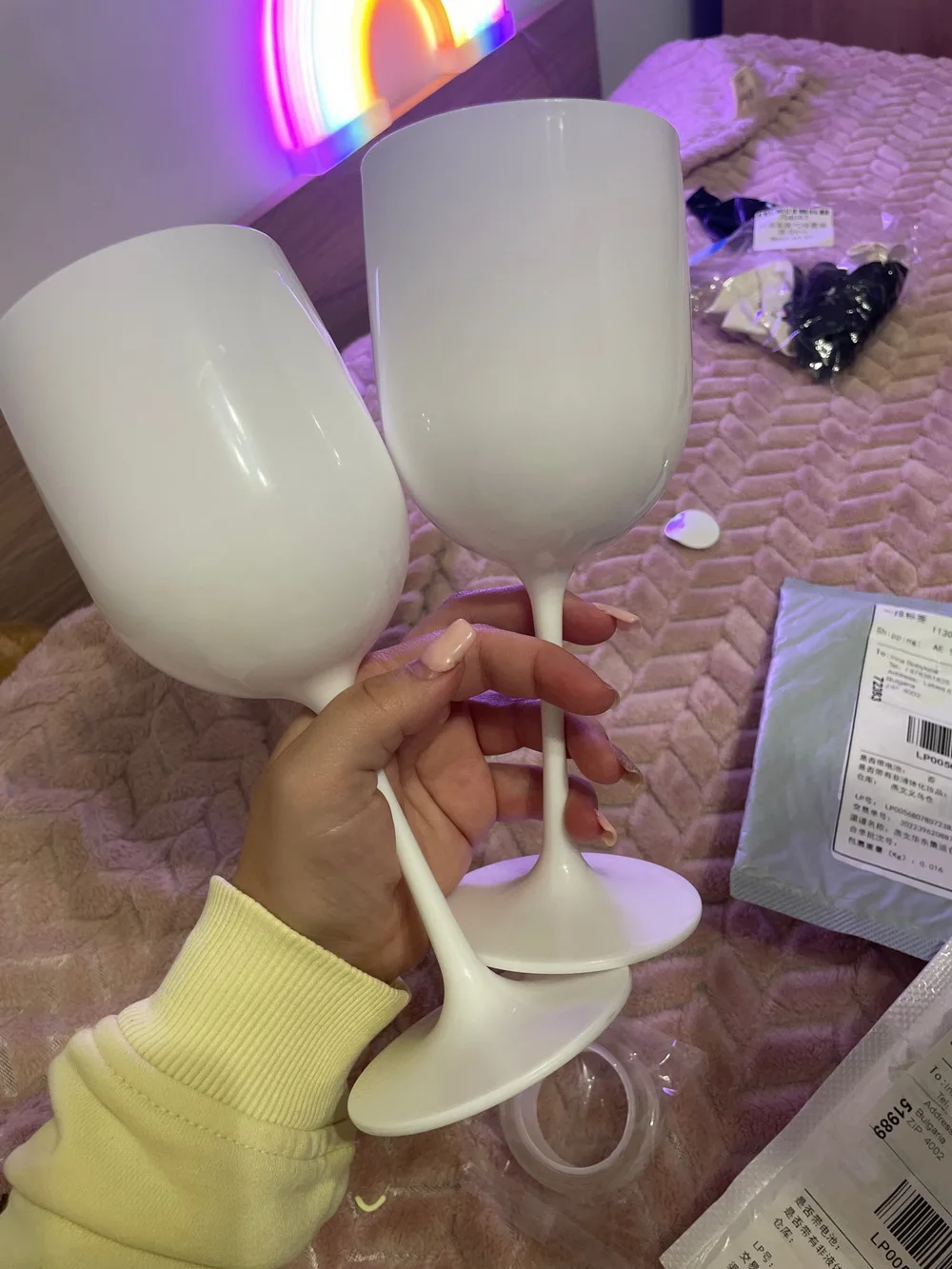 2Pcs Wine Party White Champagne Coupes Cocktail Glass Flutes Cup Goblet Plating Plastic Glass Whiskey Cups