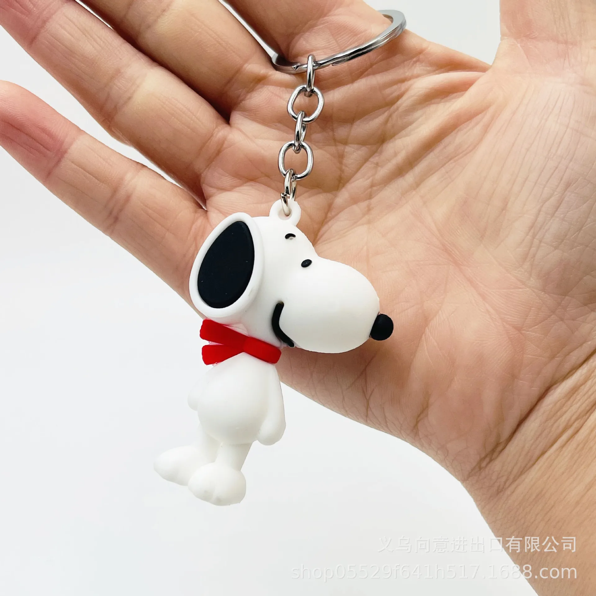 Anime Keychain Cartoon Snoopy Keychain Free Shipping Creative Gift Charlie Action Figure Car Keychain Diy Jewelry