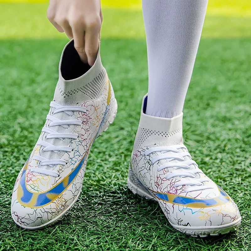 

New Long Nail Broken Nail Outdoor Youth and Adult Casual Flying Weave Sports Training Professional High-quality Football Shoes