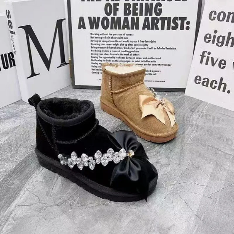 

Luxurious rhinestone lace snow boots, oversized fur one-piece party thickened women's cotton shoes 34-40