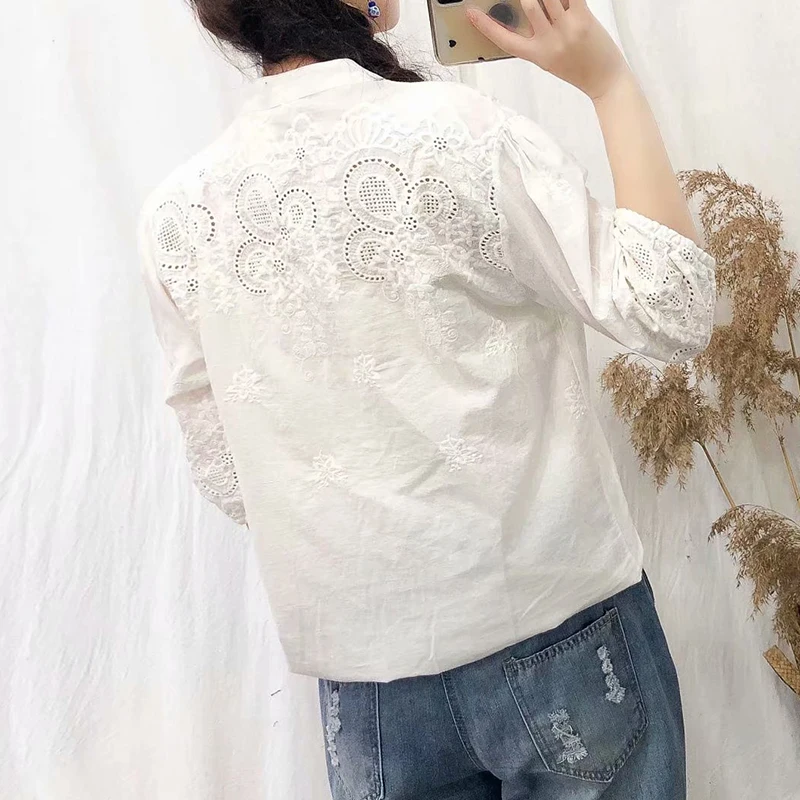 

New 2025 V-neck Five-quarter Sleeved Cotton Tops Women Clothing Solid Color Hollow Out Embroidery Female Shirts & Blouses U115