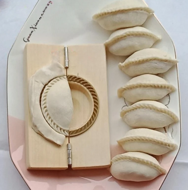 

Oil horn mold Oil horn boy household dumpling mold Dumpling print Qingming fruit pressed skin