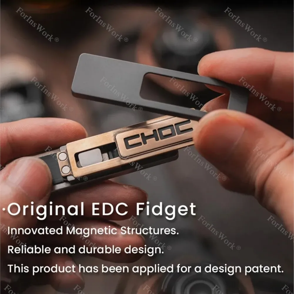 LAUTIE ”Choc" ไทเทเนียมสีฟ้าสแตนเลส Peek ภายในแผ่น Mechanical Fidget Slider Zero สกรูการออกแบบโครงสร้างของเล่น