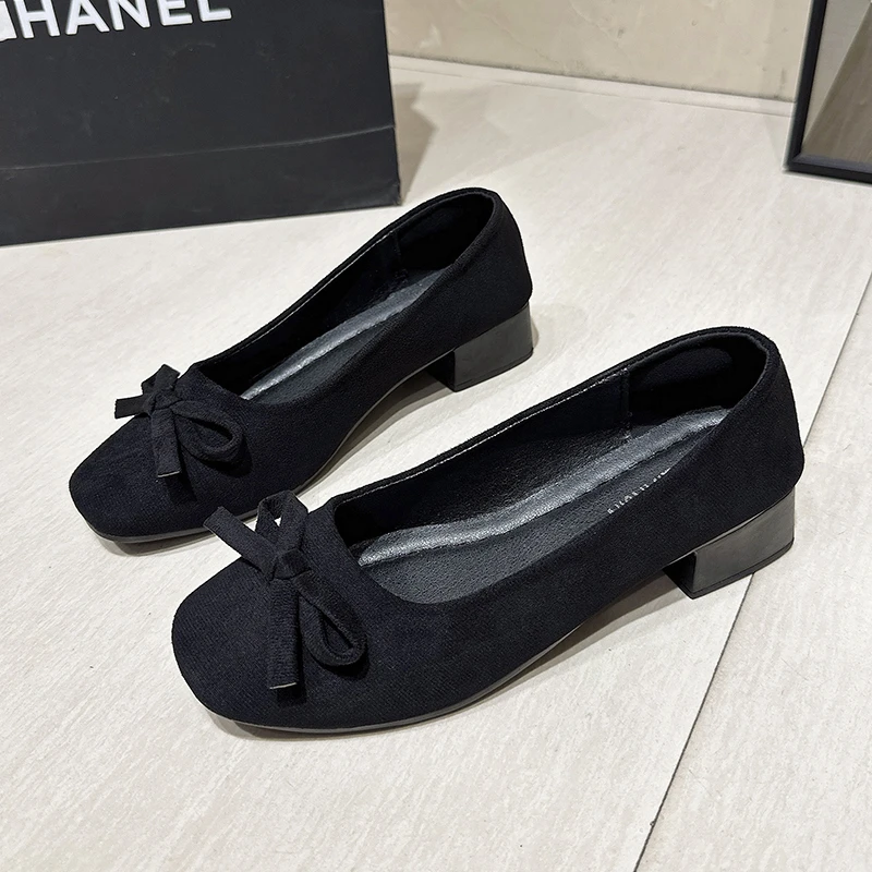 Plus-size Mid-heel Soft-soled Korean Style Black Bow Lightweight Square-toe Flats, Slimming and Versatile Moccasins