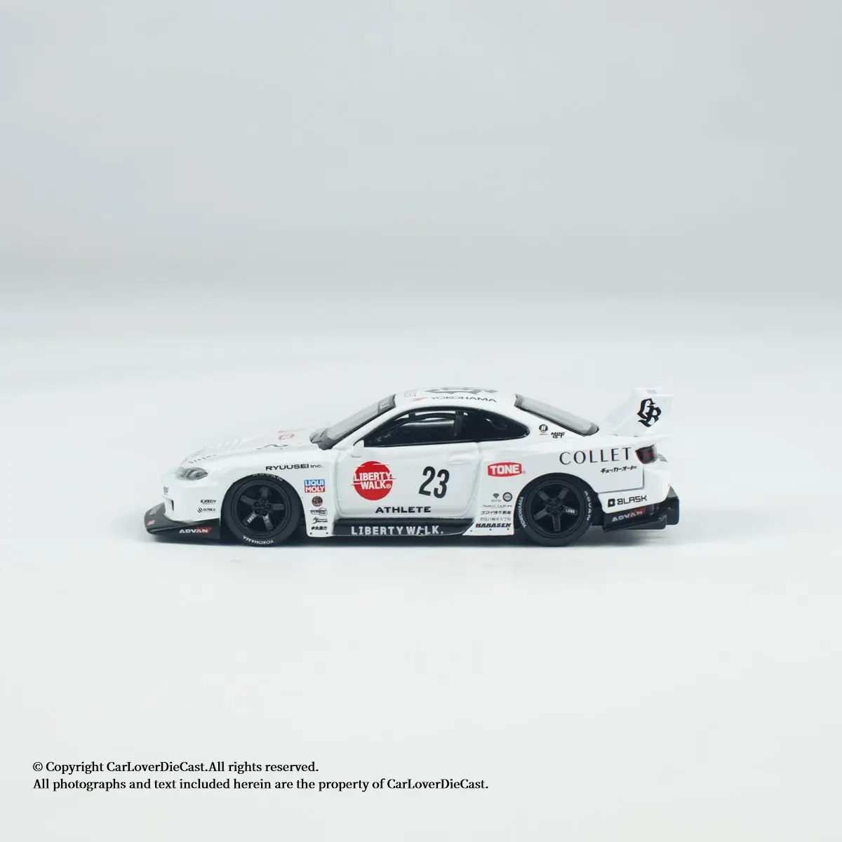 MINIGT 1:64 # 1054 Nissan S15 SILVIA Collezione Ornamento, Modello di Auto in Lega