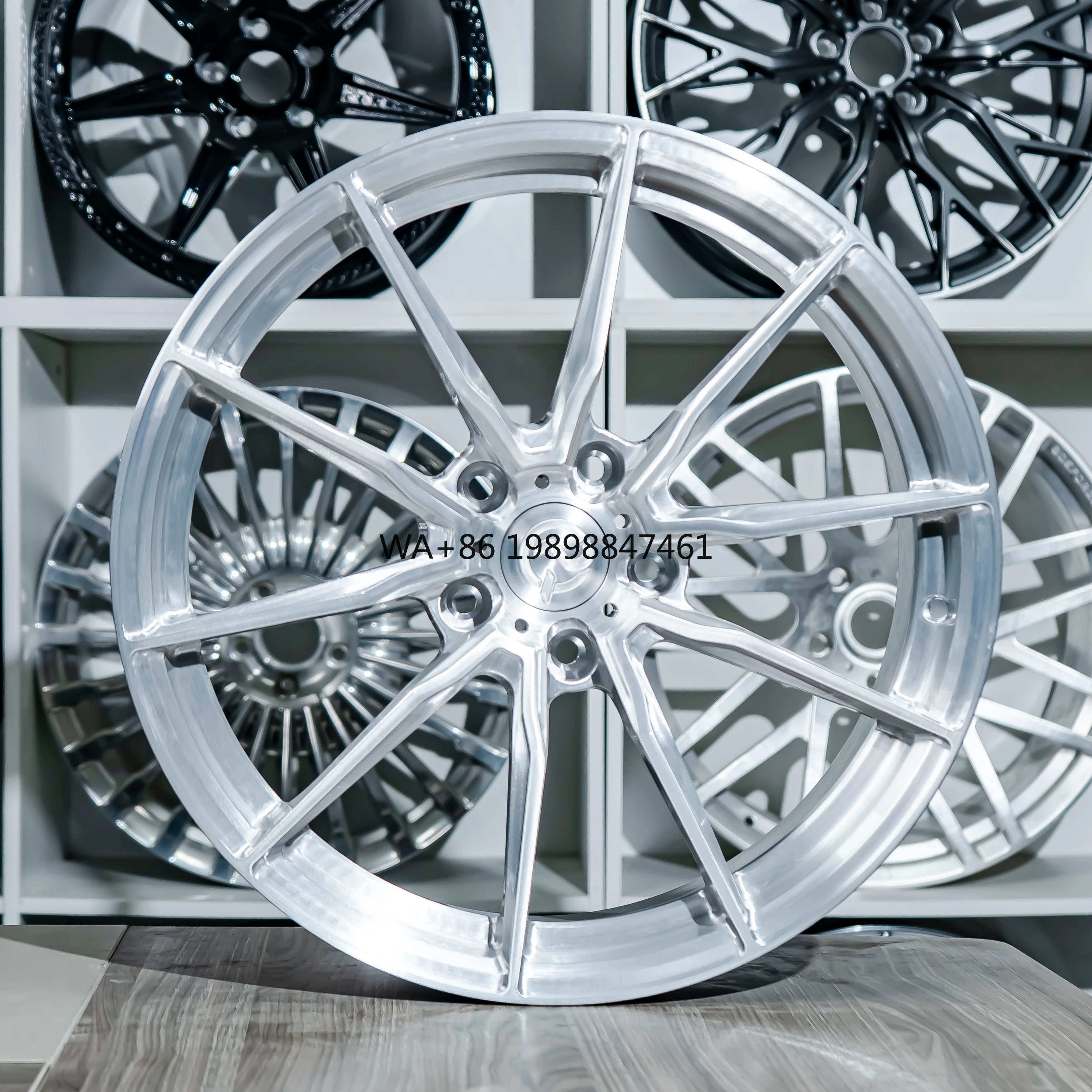 New Aluminium Alloy Brushed Silver Finish Customized Cap Monoblock Forged Wheels for Corvette C6