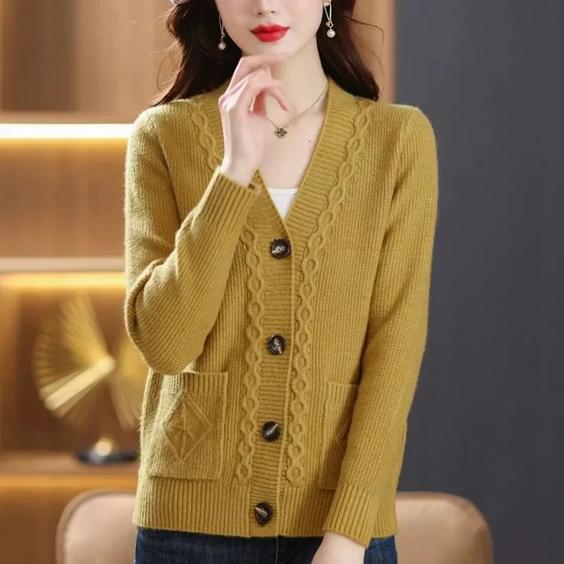 Spring Autumn New V-neck Cardigan Women\'s Thicken Loose Coat XXXL Mom Coat Knitted Shirt Lazy Style Woolen Sweater Top For women