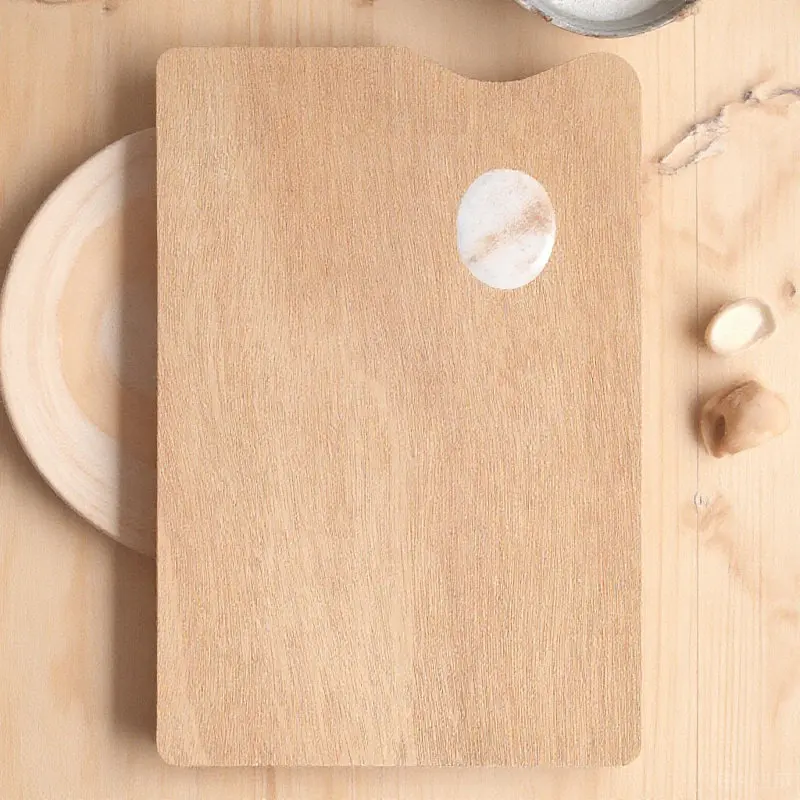 

Professional Wood Painting Palette 20x30cm High-Grade Solid Wood Oil-Coated Smooth Edge-Free Surface Thumb-Hole for Oil Acrylic