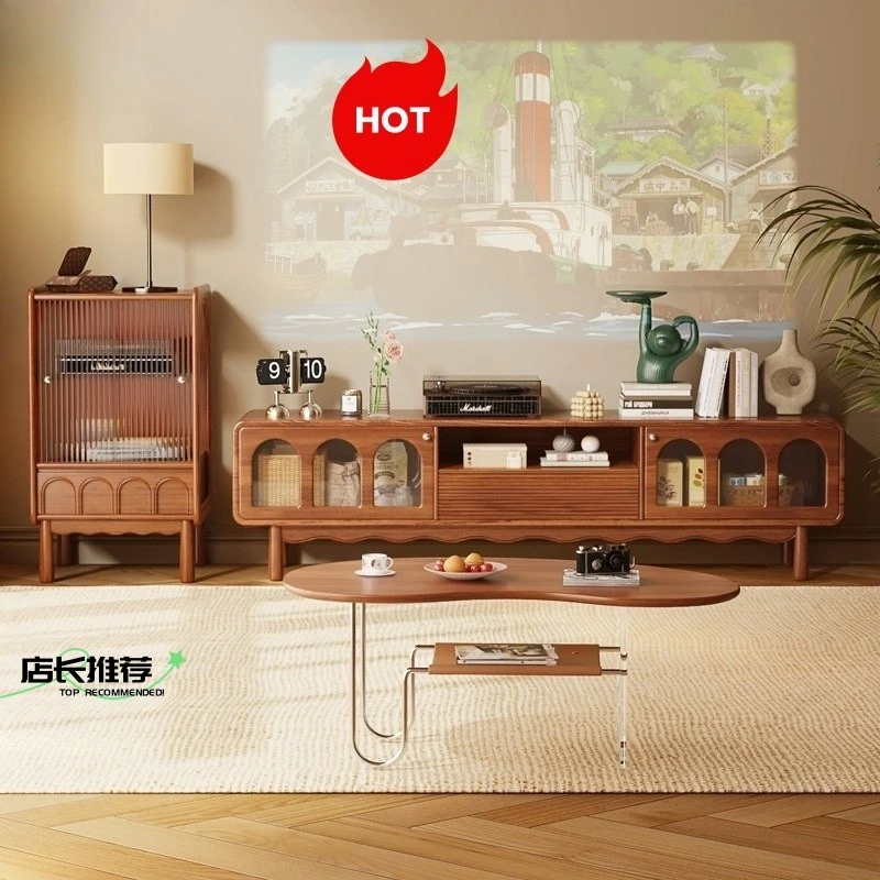 

комбинация бревен шкафа, боковой шкаф в стиле ретро, французская маленькая квартира, простая гостиная, американский средневековый свет, роскошный пол