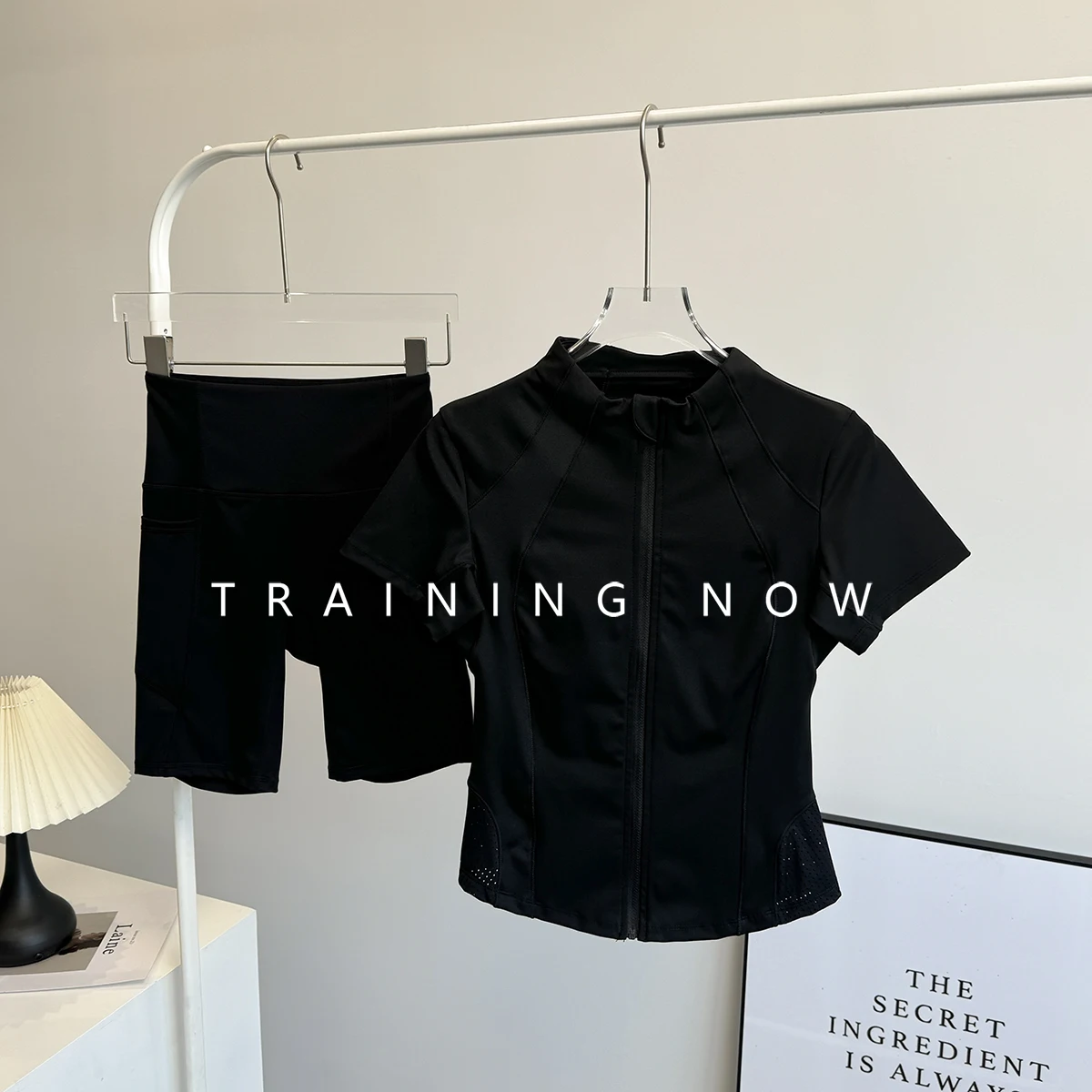 

Yoga suit women's 2025 summer fashion new slim morning jogging fitness suit outdoor quick-drying sportswear