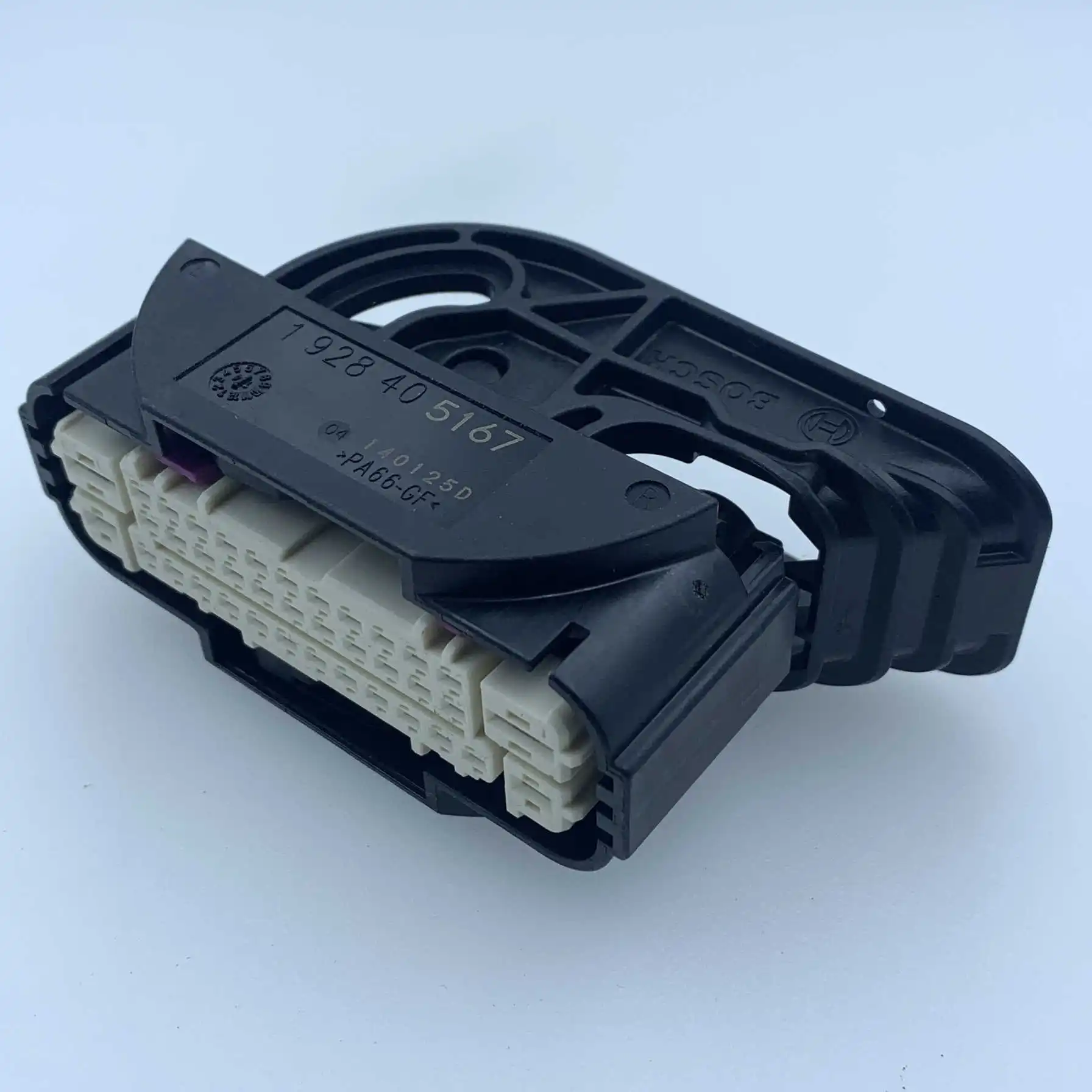 Original car wiring harness plug rubber shell sheath 38 hole 1928405167/1928404981 black connector