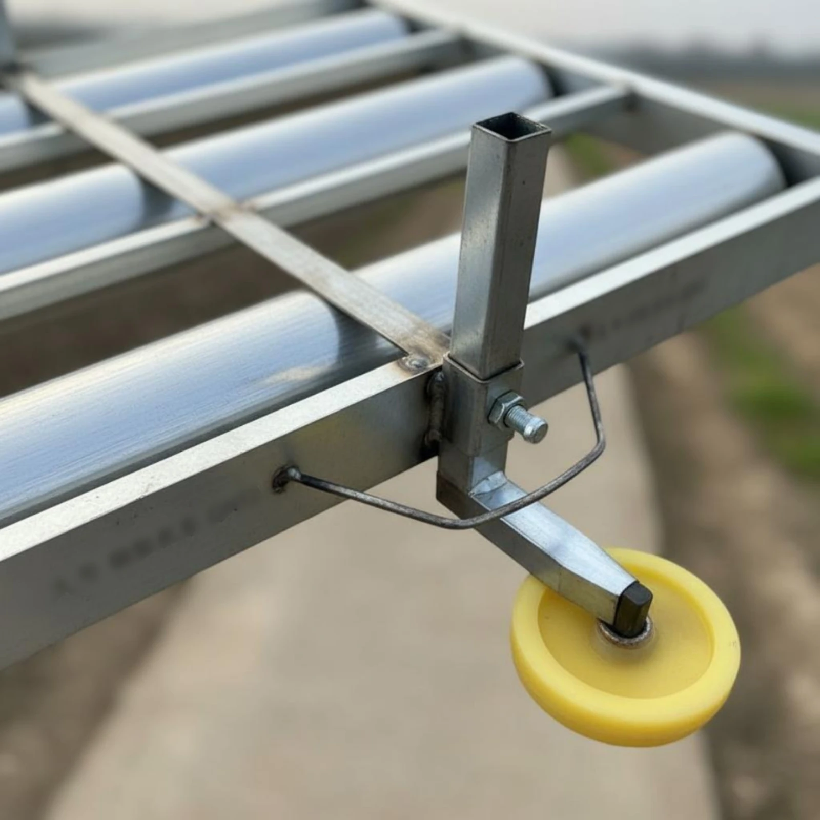 

Ginger Planting Wagon Wheeled Design Ginger Transport Wagon Farm Tool Shock Absorption Corrosion Resistant