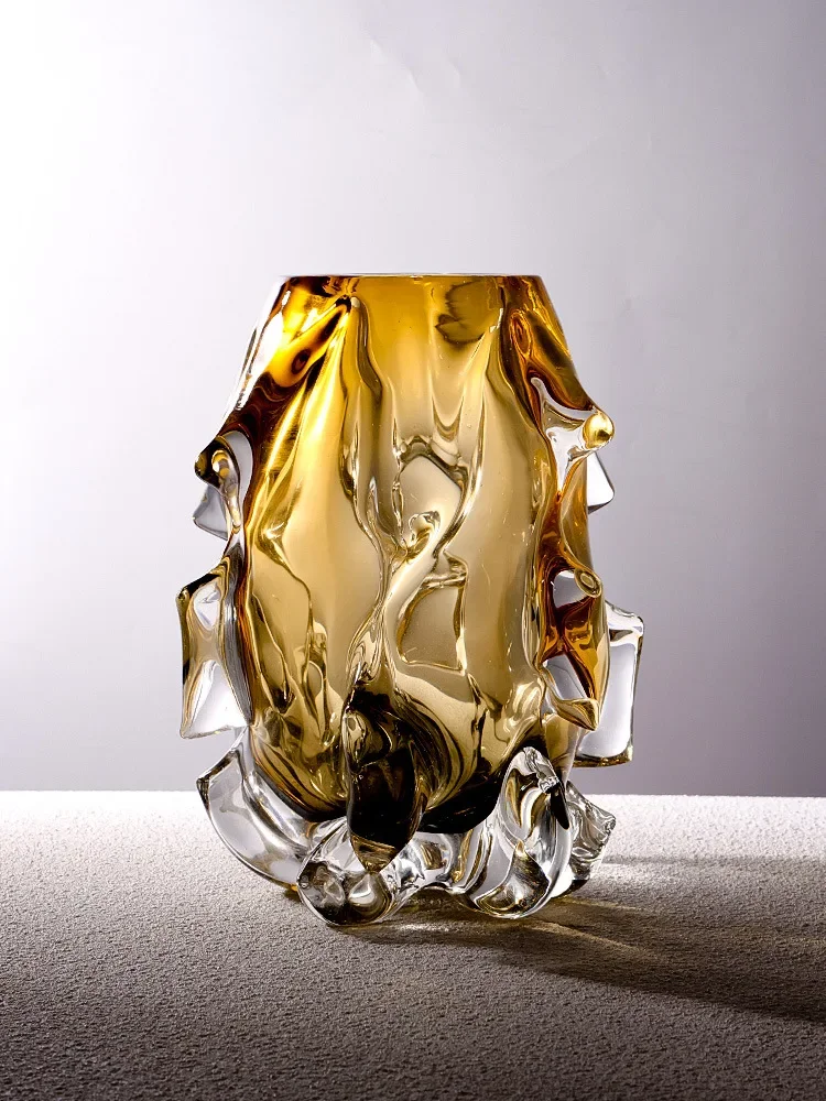 

Jarrón Light Luxury Creative Crystal Glass Vase Transpant Yellow Irregular Flower Pots Decoración Hogar Tabletop Ornament