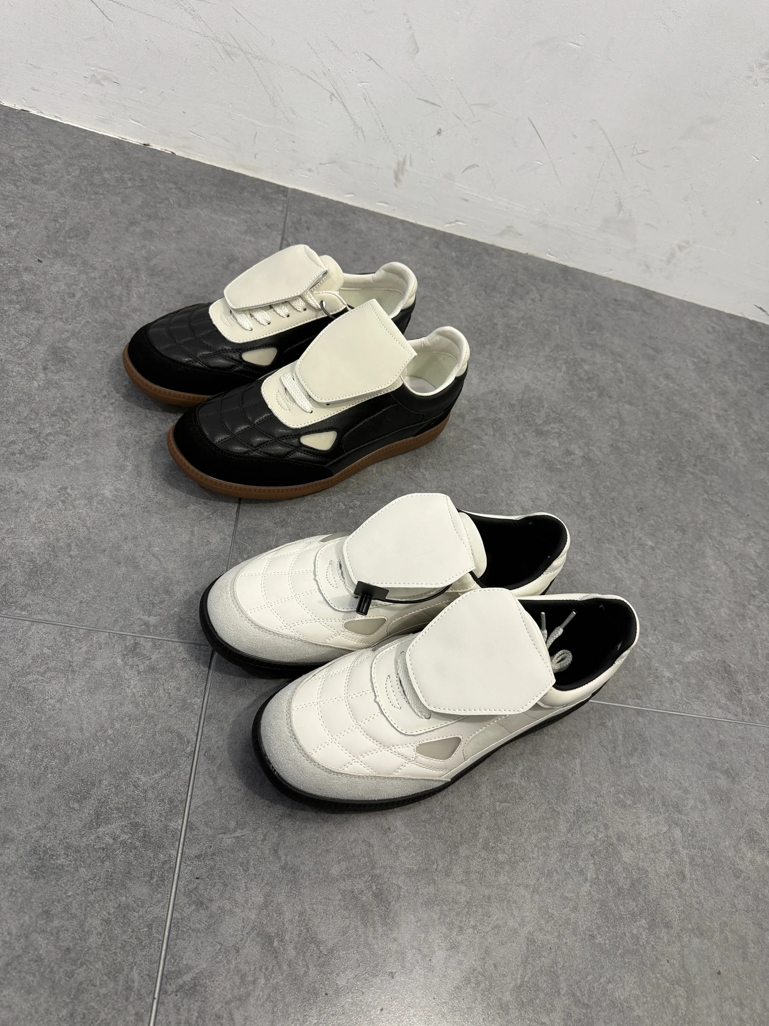 

Functionality Style! Top Layer Cowhide Men's Spring Autumn Sports Casual Retro AGAM Dequan Shoes Trendy Low Top Sneakers