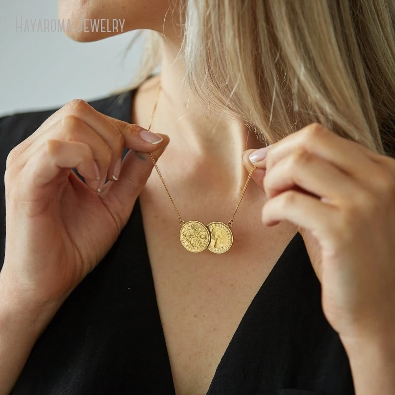10Pcs Lucky Six Pence U.K Elizabeth Double Coin Necklace Medallion Bouquet Charm Bride Gift Jewelry