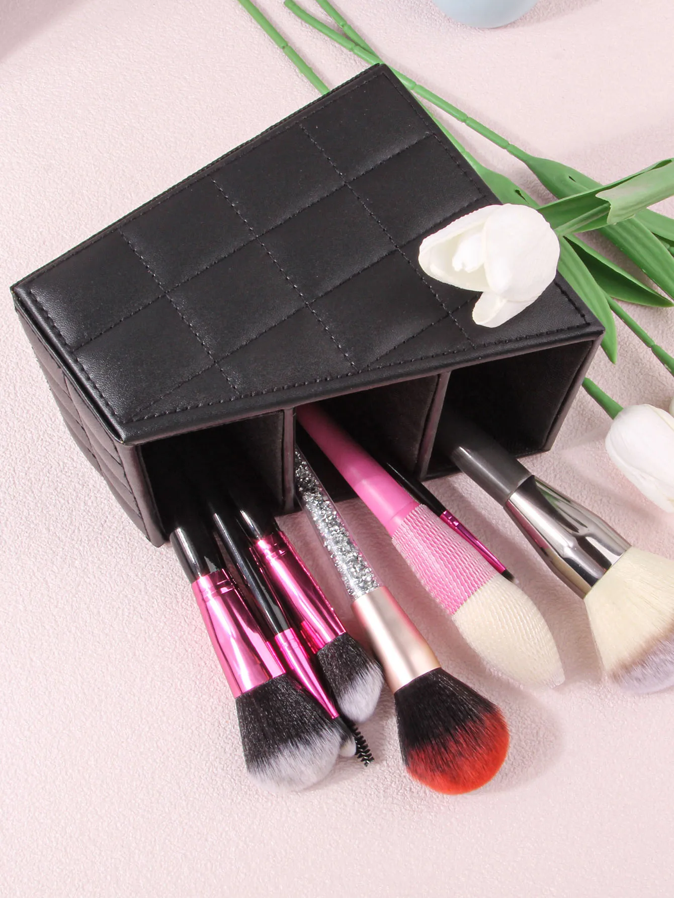 1PCS Large Capacity PU Makeup Brush Storage Box, High-End Dressing Table, Three Grid Makeup Brush Waterproof Storage Tool