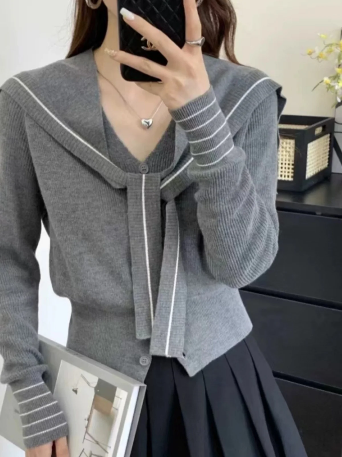 

Faionable корейский свитер с длинным светом, темно-синий свитер с воротником, женский облегающий трикотаж, шило с поясом Ele Personali