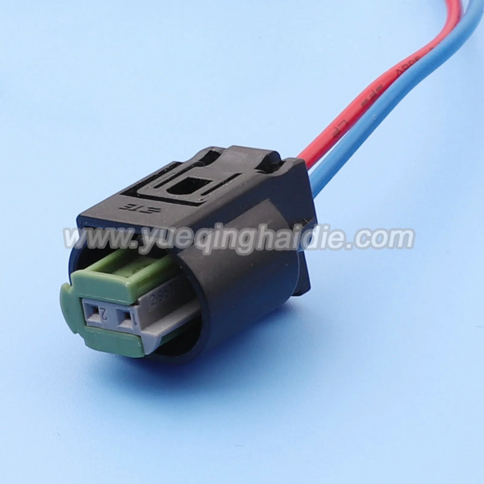 2 Pin 0.6mm Female Waterproof Connector Motorcycle Electrical Harnesses Wiring Harnessfor Mercedes Benz Applications