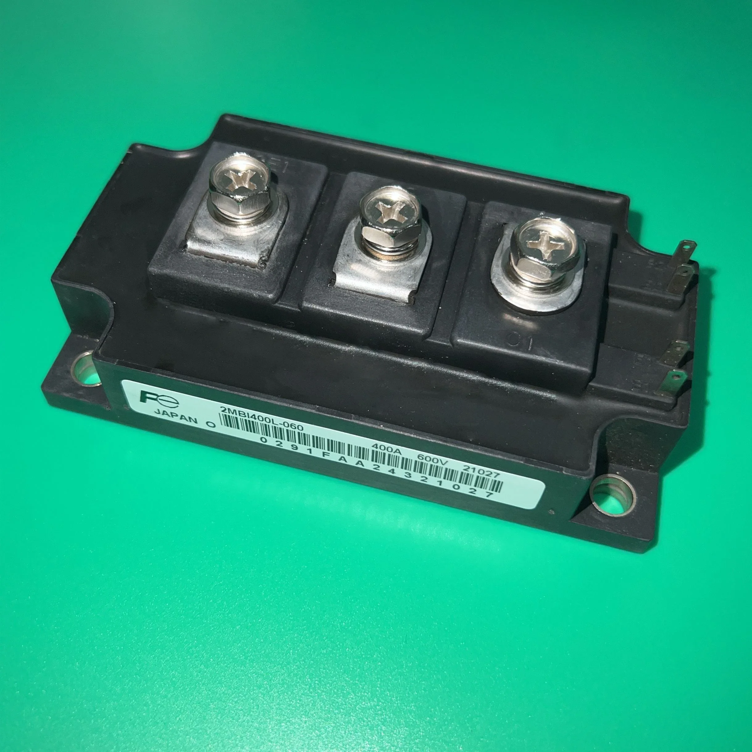 2MBI400L-060 MODULE 400A 600V 2MBI400 L-060 IGBT 2MBI400L060 2MBI 400L-060 2 MBI400L-060 2MB1400L-060