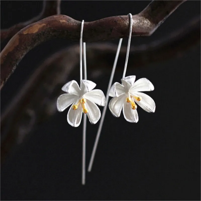 New Fashion Temperament Flower 925 Sterling Silver Jewelry Ear Hook Personality Lotus Exquisite Popular Earrings  E121