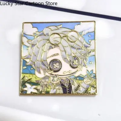 لعبة الهوية الخامس ايسوب كارل المحنط أنيمي تأثيري الكرتون لطيف وسيم شارة معدنية بروش ظهره قلادة المشجعين هدية عيد ميلاد