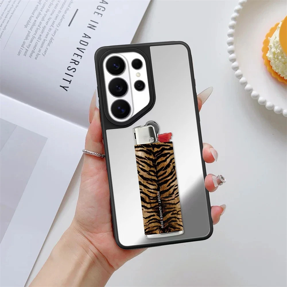 Creative Leopard Print Lighter Mirror Surface Magnetic Phone Cover for Samsung Galaxy S23 S24 S25 S26 Ultra S26+ Plus Case